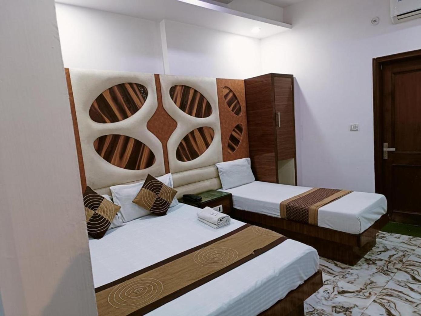 Shiva Intercontinental Hotel